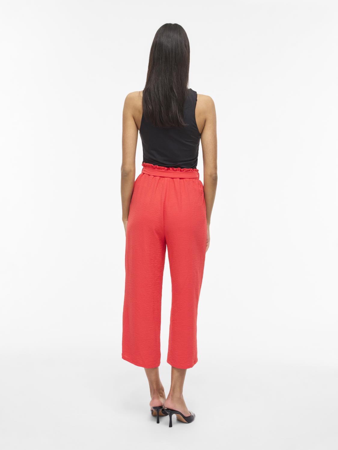 model_shot-back